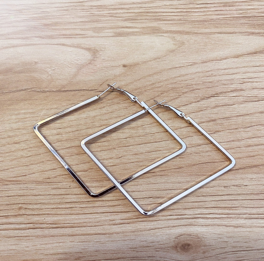 Stylish Silver Geometric Statement Hoops