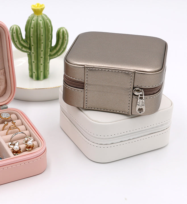 Champagne Mami Stella Travel Jewelry Case